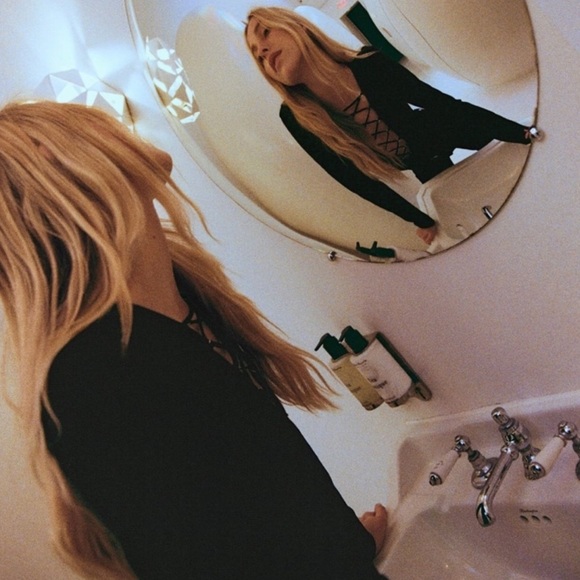 Blogger’s Favorite 🤩 Zara Black Lace-Up Front Eyelet Bodysuit - Picture 6 of 10